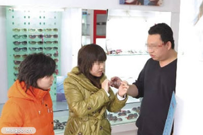 強生美瞳揭秘 眼鏡店營銷背后的“潛規則”與銷售策略