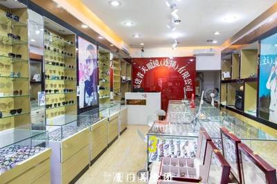 100+款新潮鏡框任性挑，69.9元享全套配鏡，不滿意免費換！